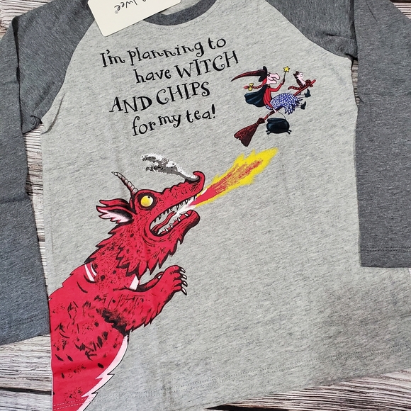 Halloween Witch Long-Sleeve Top Room On The Broom NWT - Picture 10 of 13